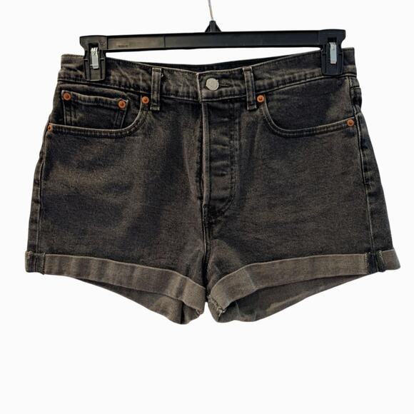 Levi’s High Rise Black Jean Shorts Size 30 Rolled Hem 5-Pocket Button Fly Denim - Picture 1 of 7